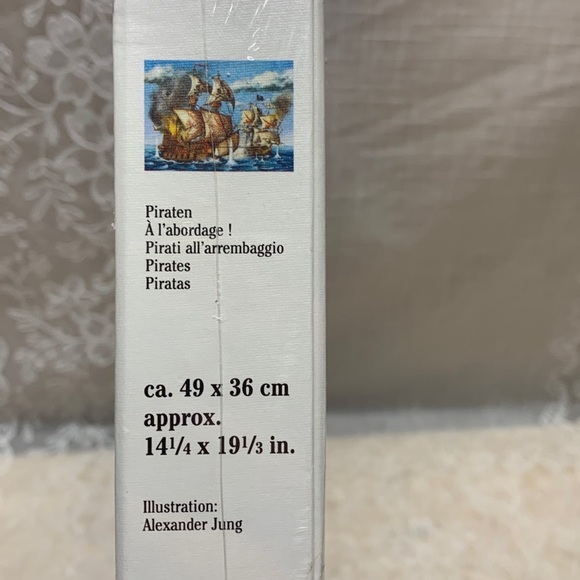 *NEW *Ravensburger puzzle 200 pc #127719 2006 Pirate Ships - Picture 10 of 11